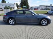 Porsche Panamera 5