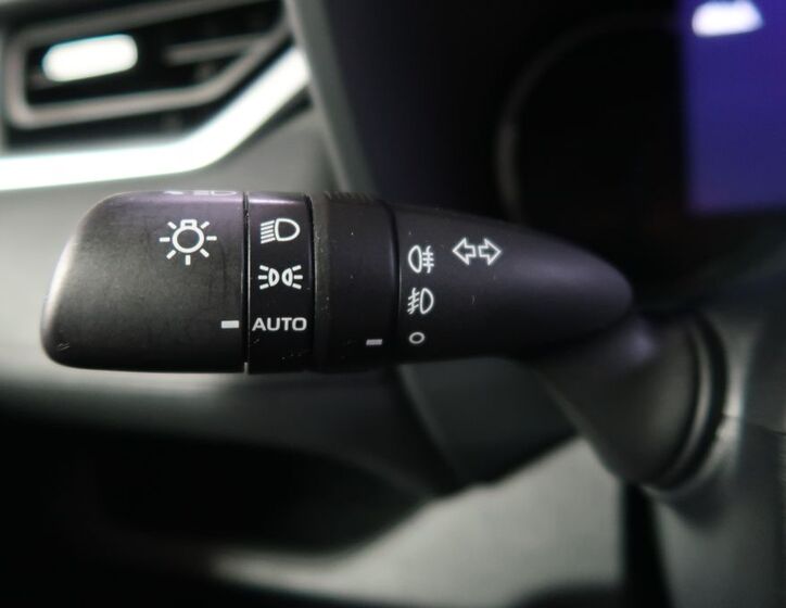 Toyota RAV4 26