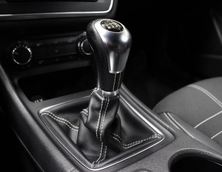 Mercedes-Benz CLA 27