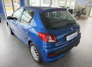 Peugeot 206 4