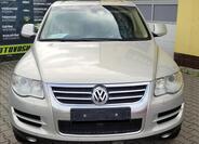 Volkswagen Touareg 2