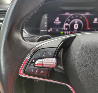 Škoda Superb 12