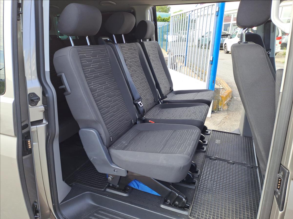 Volkswagen Caravelle