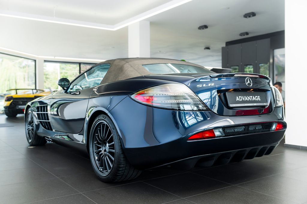 Mercedes-Benz SLR