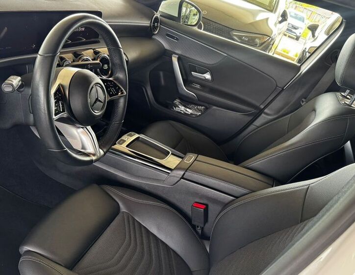 Mercedes-Benz Třídy A 9