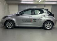 Toyota Yaris 8