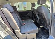 Volkswagen Touran 24