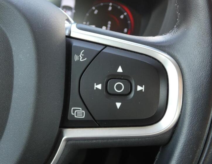 Volvo XC60 12