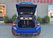 BMW i4 41