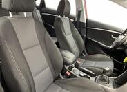 Hyundai i30 8