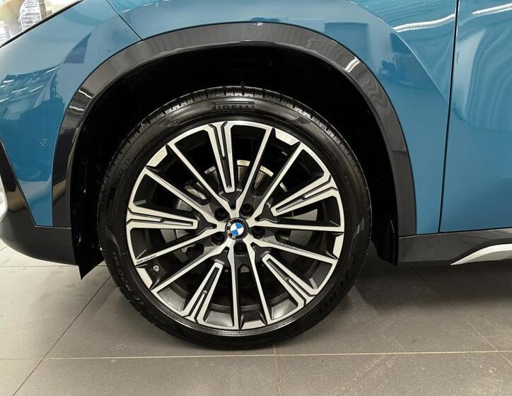 BMW X1 4