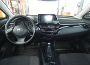 Toyota C-HR 7