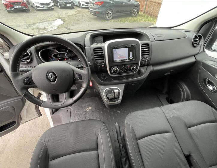 Renault Trafic 6