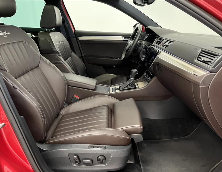 Škoda Superb 23