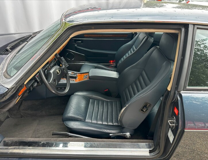 Jaguar XJS 9