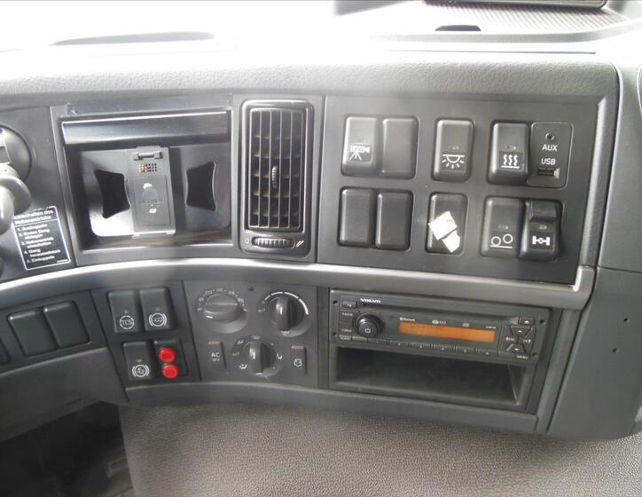 Volvo Ostatní 37