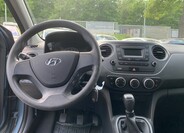 Hyundai i10 11