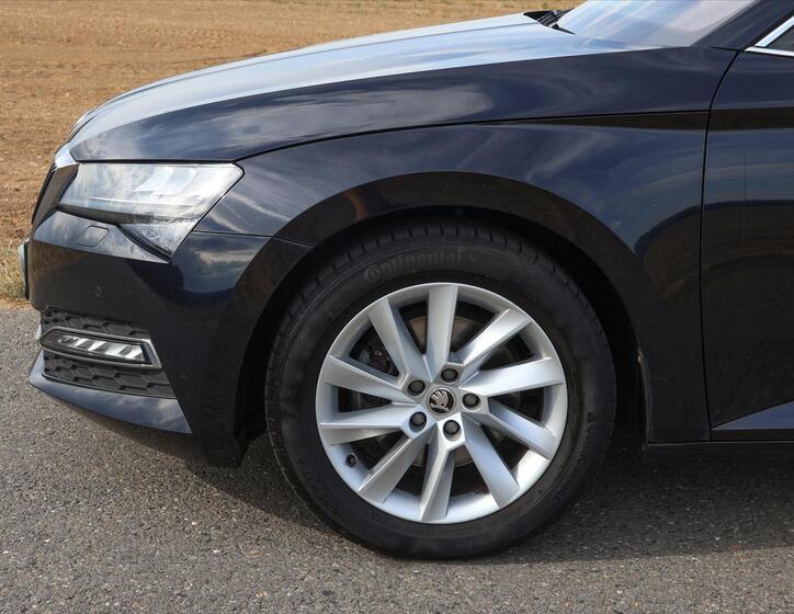 Škoda Superb 35