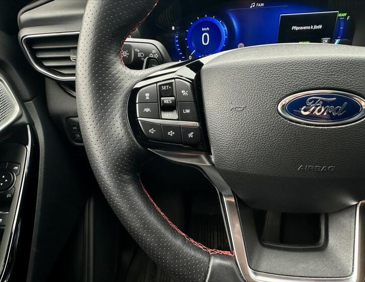 Ford Explorer 22