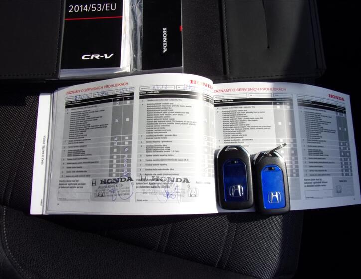 Honda CR-V 10
