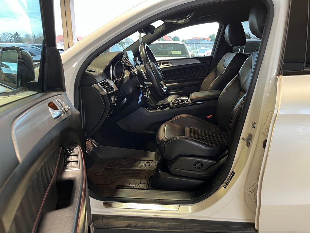 Mercedes-Benz GLE 11