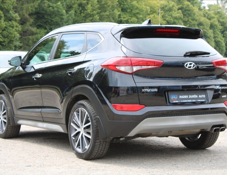 Hyundai Tucson 7