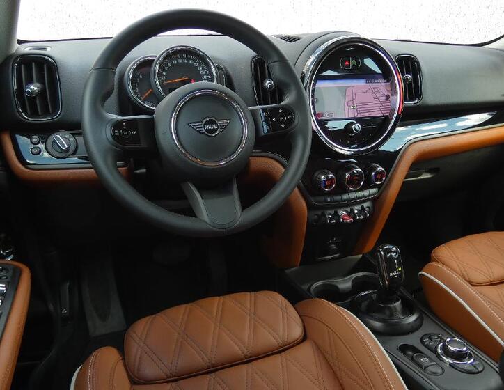 Mini Countryman 5