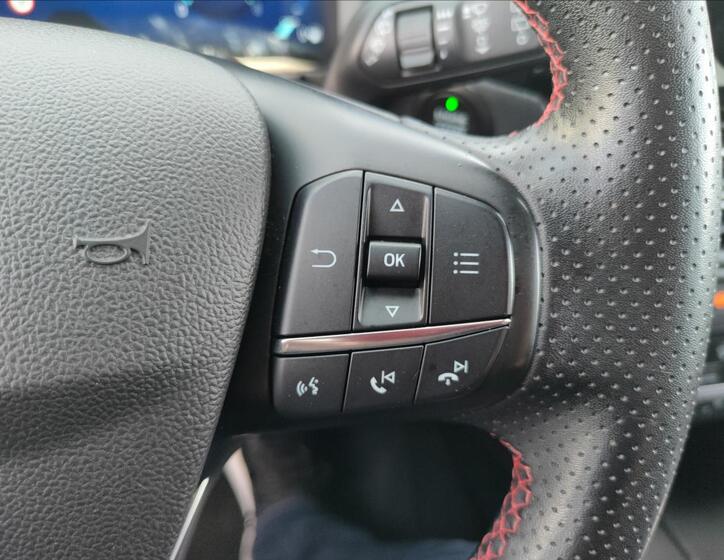 Ford Kuga 25