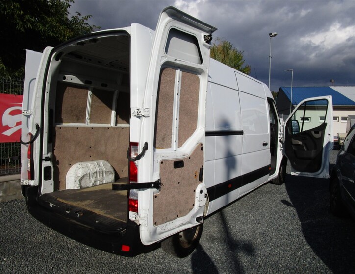 Opel Movano 23