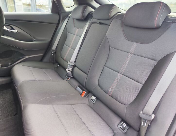 Hyundai i30 12