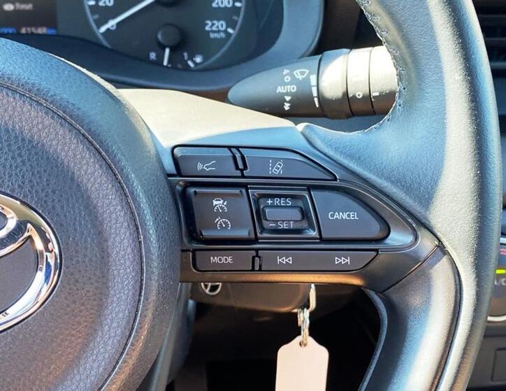 Toyota Yaris 19
