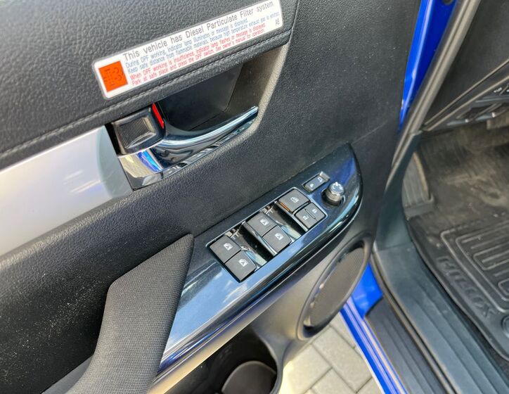 Toyota Hilux 12