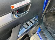 Toyota Hilux 12