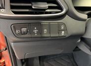 Hyundai i30 23