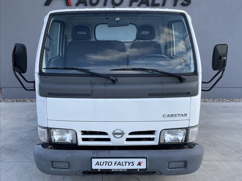 Nissan Cabstar