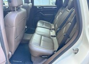 Porsche Cayenne 11
