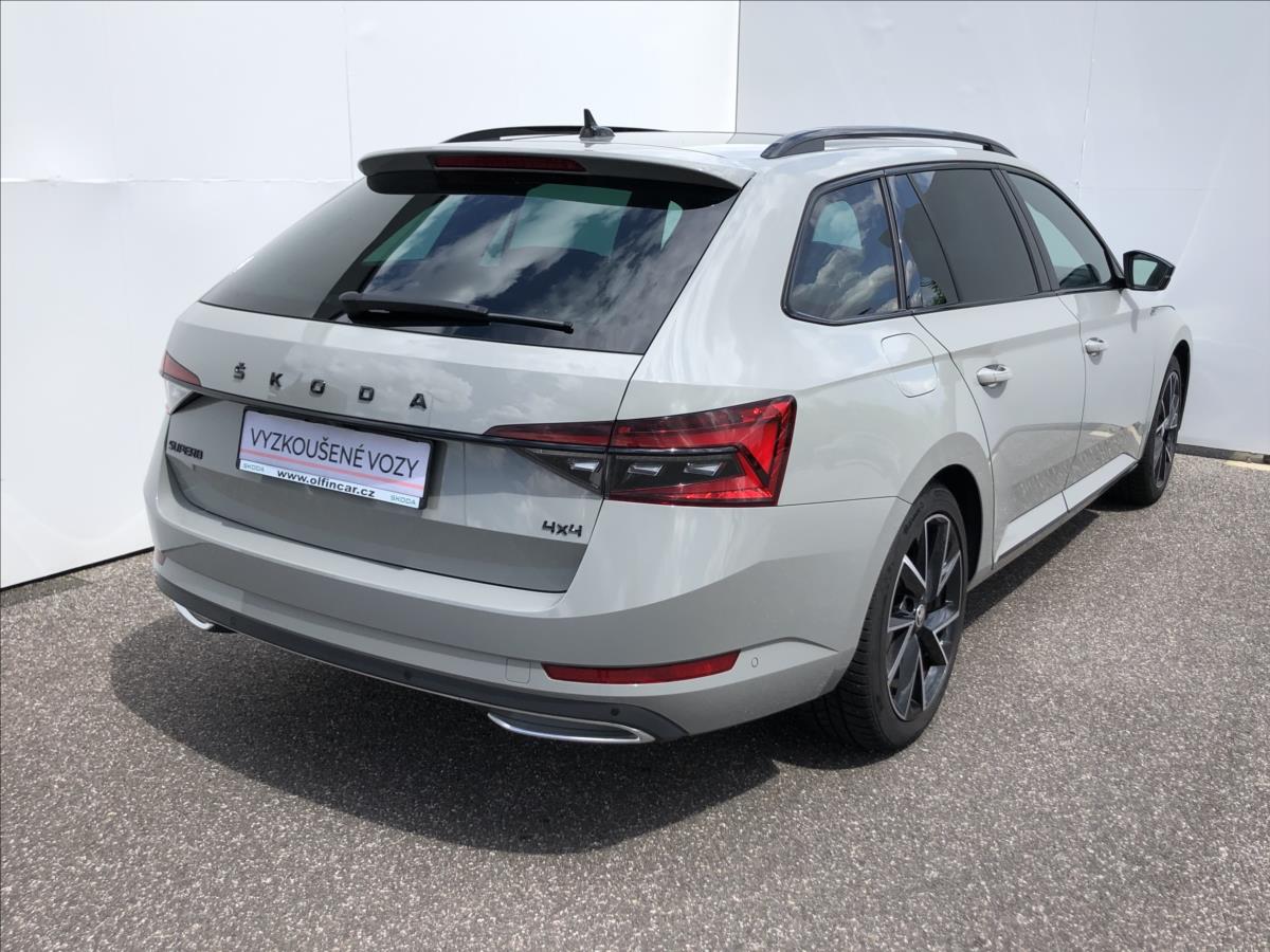 Škoda Superb