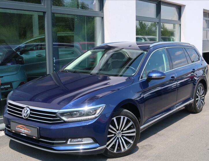 Volkswagen Passat 1