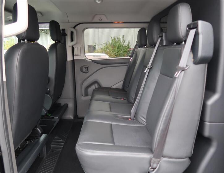 Ford Transit Custom 19