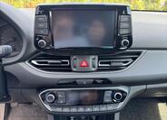 Hyundai i30 18