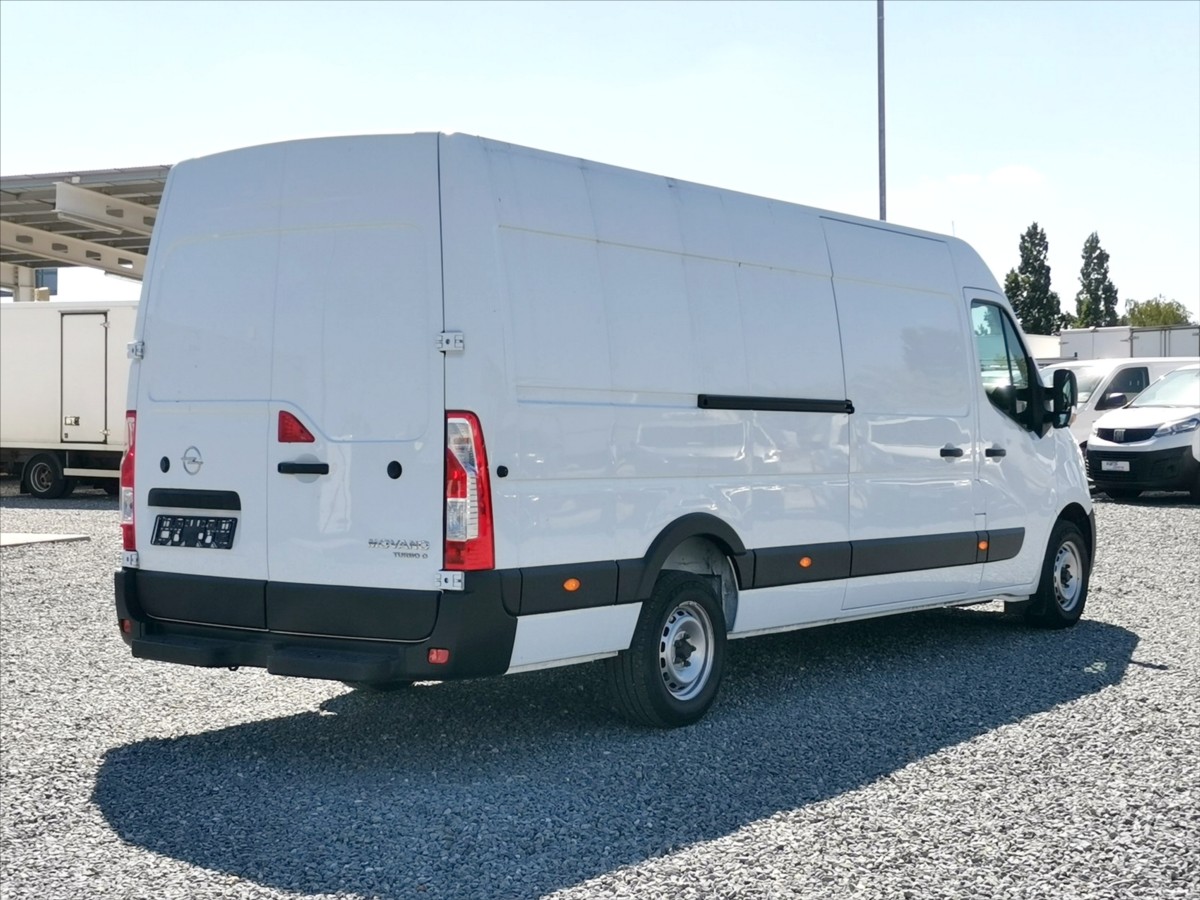 Opel Movano