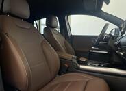 Mercedes-Benz GLA 15