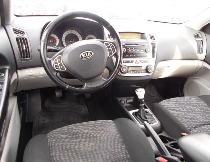 KIA Ceed 16