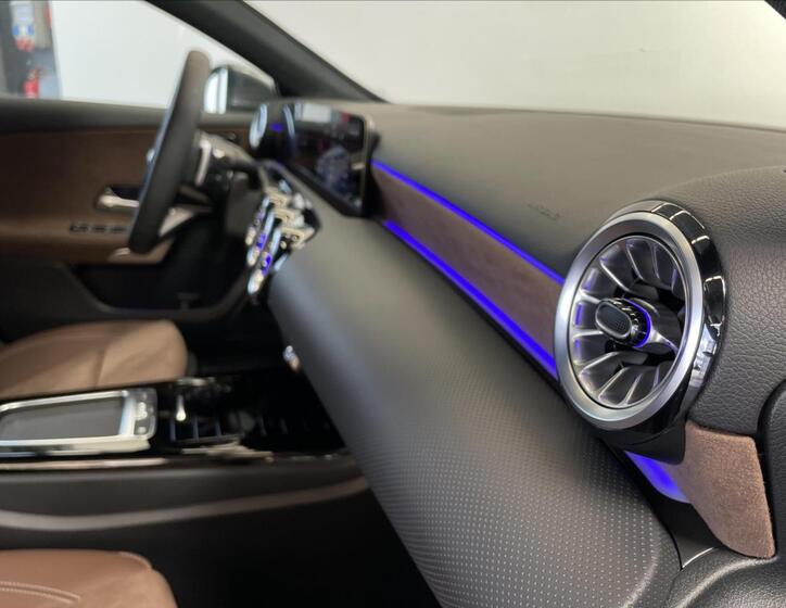 Mercedes-Benz Třídy A 17