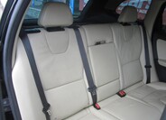 Volvo XC60 25