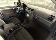 Volkswagen Touran 8
