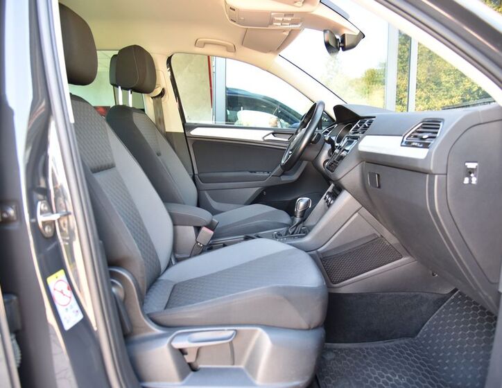 Volkswagen Tiguan 16