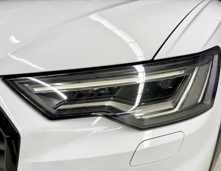Audi A6 Allroad 8