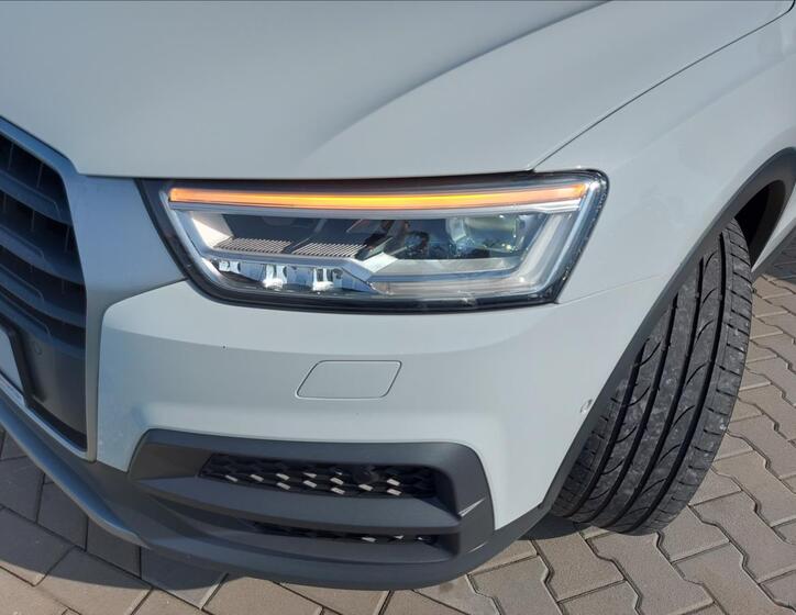 Audi Q3 42