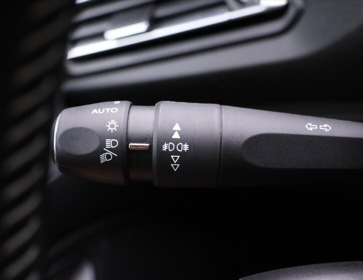 Peugeot 308 16